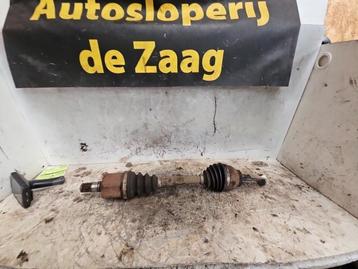 Aandrijfas links-voor van een Ford Mondeo beschikbaar voor biedingen