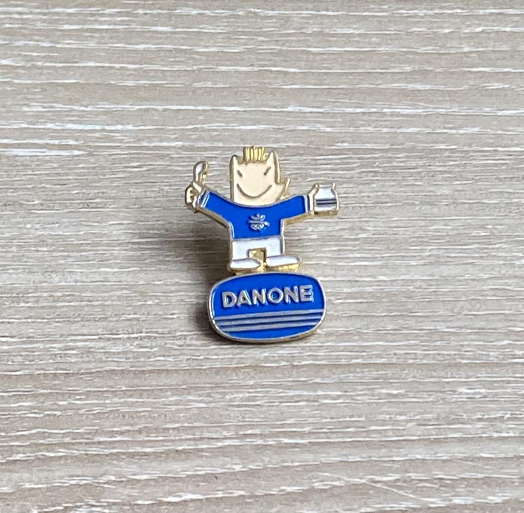 PIN - DANONE - COBI - OLYMPISCHE SPELEN - JEUX OLYMPIQUES, Verzenden, Gebruikt, Sport, Speldje of Pin