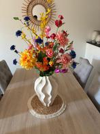 Vaas en valse bloemen, Ophalen, Zo goed als nieuw