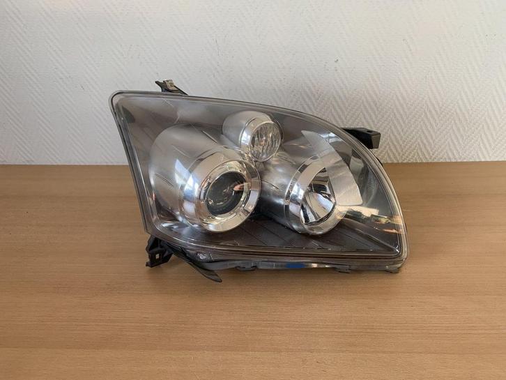 koplamp rechts toyota avensis T25 2006 tot 2009, Auto-onderdelen, Verlichting, Toyota, Gebruikt, Ophalen of Verzenden