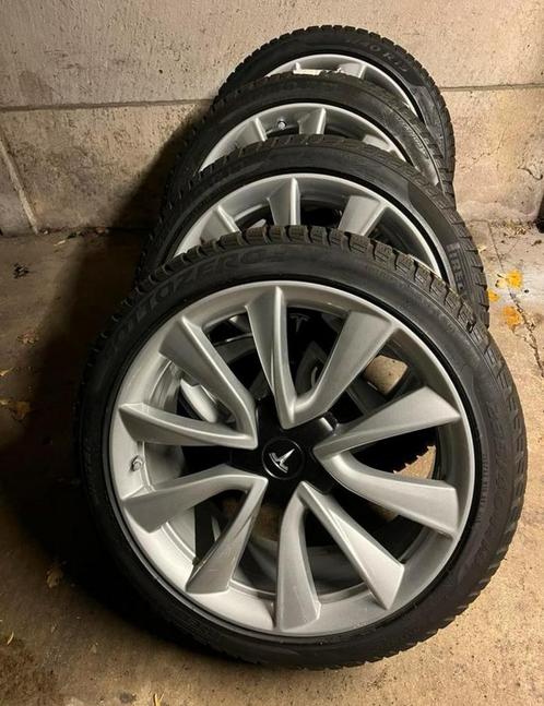 Tesla model 3 19 inch sportvelgen, Auto-onderdelen, Banden en Velgen, Velg(en), Winterbanden, 19 inch, 235 mm, Personenwagen, Gebruikt