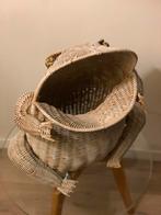 Vintage rotan kikker mand, Huis en Inrichting, Woonaccessoires | Krantenbakken en Lectuurbakken, Ophalen, Gebruikt