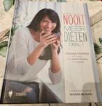Sandra Bekkari boeken, Livres, Comme neuf, Cuisine saine, Enlèvement, Sandra Bekkari