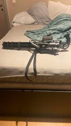 Minigun, Antiquités & Art, Enlèvement