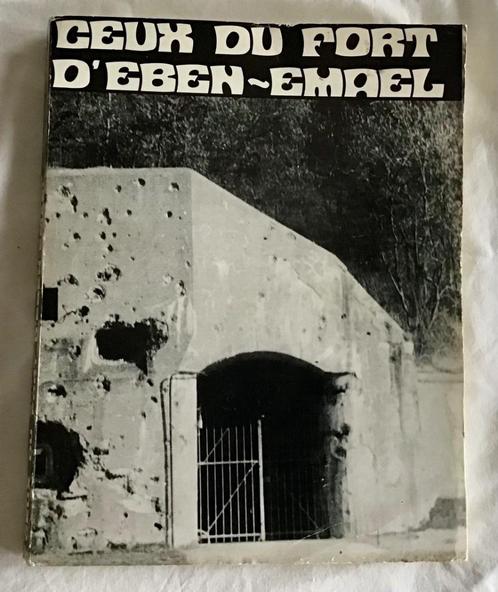 Livre ceux d’ébène-Emaelle, Verzamelen, Militaria | Algemeen, Landmacht, Ophalen of Verzenden