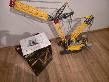 Lego technic liebherr rubsbandkraan 42146 + kortingsbonnen beschikbaar voor biedingen