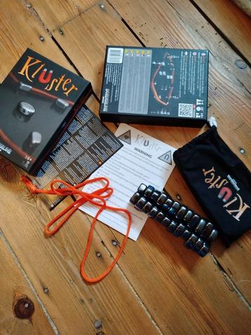 Kluster - jeu de société rapide beschikbaar voor biedingen