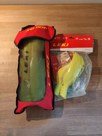 Leki scheenbeschermers + handkappen beschikbaar voor biedingen