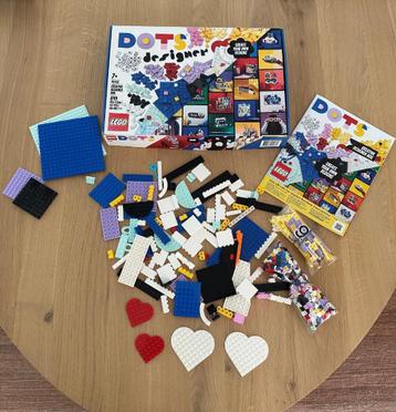 LEGO 41938 - LEGO DOTS Creatieve Designer Box beschikbaar voor biedingen