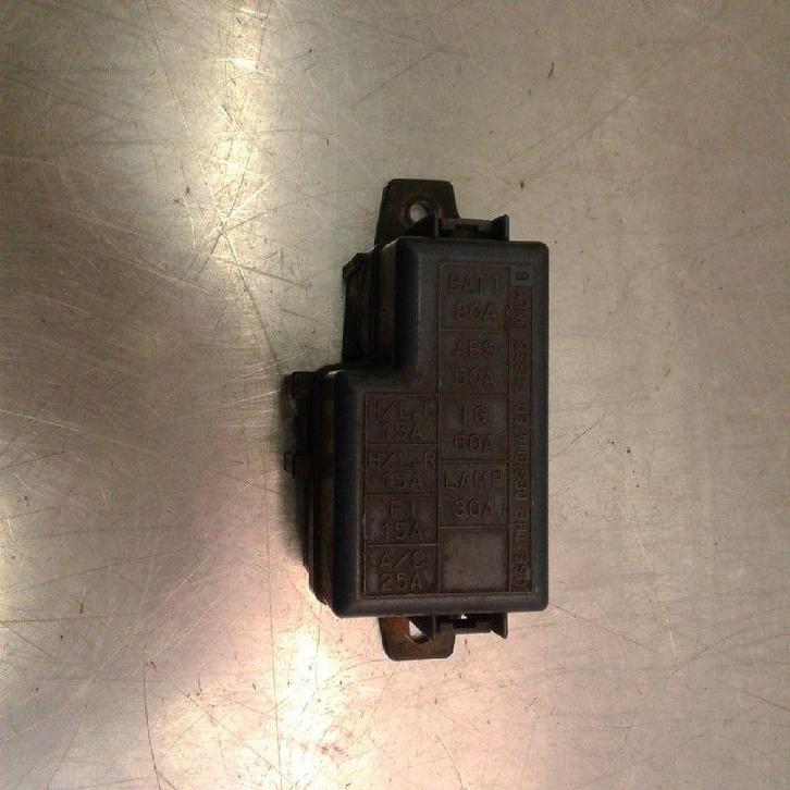 ZEKERINGKAST Suzuki X-90 (SZ416) (01-1995/12-1997), Auto-onderdelen, Elektronica en Kabels, Suzuki, Gebruikt