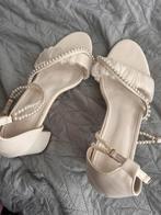 hakken, Kleding | Dames, Schoenen, Wit, Ophalen of Verzenden, Zo goed als nieuw, Schoenen met hoge hakken