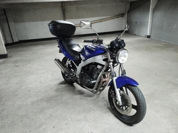 Suzuki Gs500 PIECES disponible aux enchères