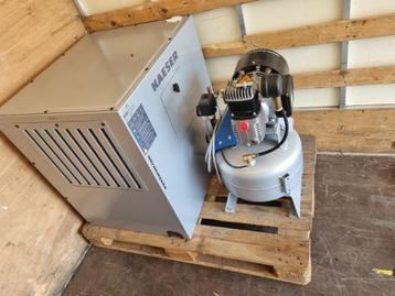 Nieuwe Kaeser olievrije compressor met geluidskast