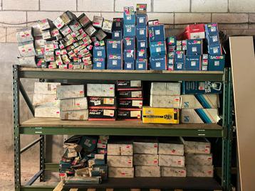 Lot nieuwe schokdempers en verlagingsspiralen beschikbaar voor biedingen