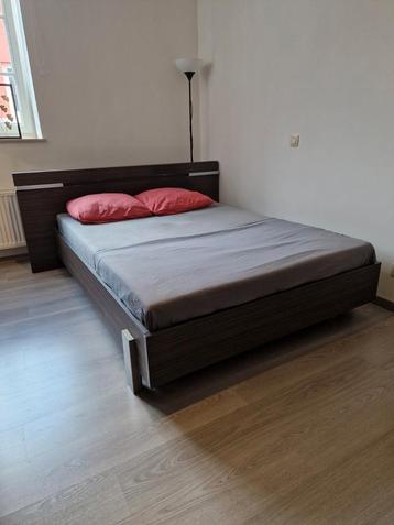 Lit à vendre !  beschikbaar voor biedingen
