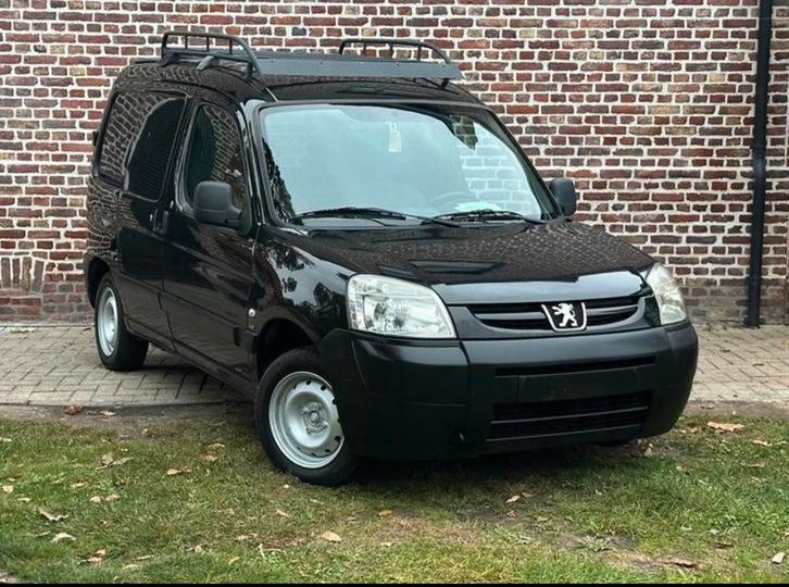 ✅Peugeot Partner 1.6Hdi Reeds gekeurd voor verkoop, Auto's, Bestelwagens en Lichte vracht, Particulier, Airbags, Centrale vergrendeling