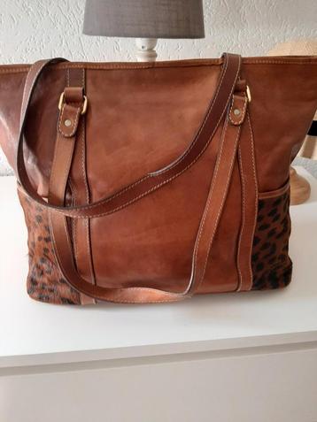 FIRENZE vintage bruin-bruine leren tas beschikbaar voor biedingen