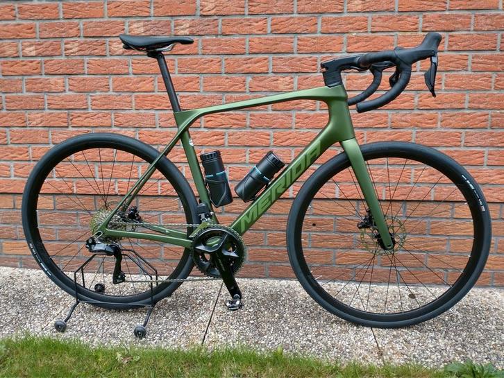 Racefiets: Merida Scultura Endurance, kleur: Matt fog green, Fietsen en Brommers, Fietsen | Heren | Sportfietsen en Toerfietsen