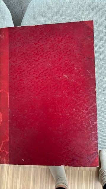 Ingebonden jaargangen 1893 en 1894 Le petit journal beschikbaar voor biedingen