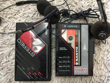 Sanyo , Sharp vintage cassettespeler beschikbaar voor biedingen