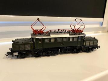 Marklin 37870 Elektrische loc E93 Duitse Krokodil DB MFX sou beschikbaar voor biedingen