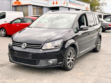Volkswagen Touran 1.6 Diesel Automaat 7-zits beschikbaar voor biedingen