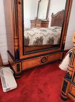 A vendre chambre à coucher en ronce de noyer, Maison & Meubles, Enlèvement