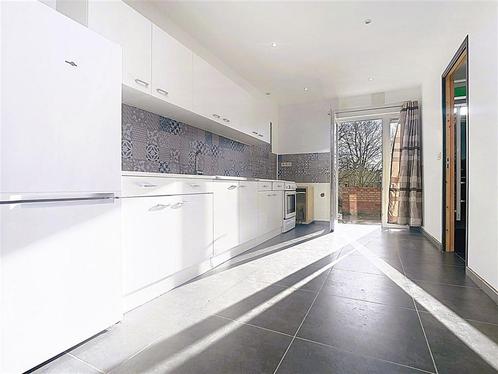 Maison à vendre à Mouscron, 3 chambres, Immo, Huizen en Appartementen te koop, Vrijstaande woning, C