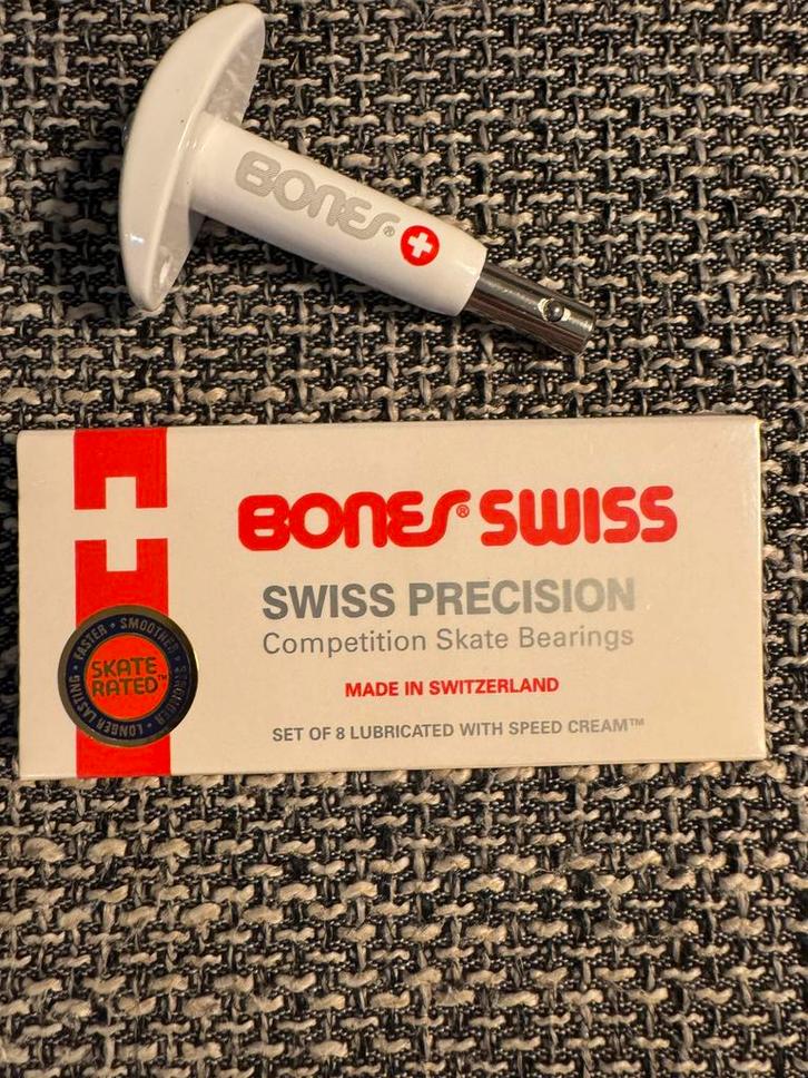 Bones Swiss Skateboard Bearing + Tool, Sport en Fitness, Skateboarden, Nieuw, Skateboard, Ophalen of Verzenden