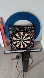 2 dartbords (Winmau & Eclipse Ultra) + Gerwyn Price pijltjes, Sport en Fitness, Darts, Ophalen, Zo goed als nieuw, Dartbord met pijlen