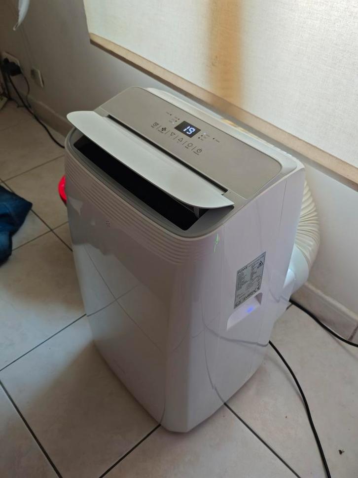 Climatiseur Fuave, Elektronische apparatuur, Airco's, Zo goed als nieuw, Ophalen