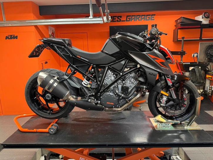 KTM Superduke 1290R Gen2 2018, Motoren, Motoren | KTM, Particulier, Naked bike, meer dan 35 kW, 2 cilinders, ABS, Cruise Control