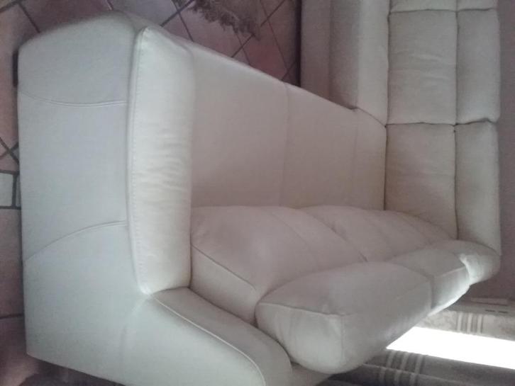 Prachtige ecru lederen hoeksalon, in perfecte NIEUWSTAAT, Antiek en Kunst, Antiek | Meubels | Stoelen en Sofa's, Ophalen