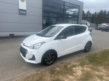 Hyundai i10 Twist AUT beschikbaar voor biedingen