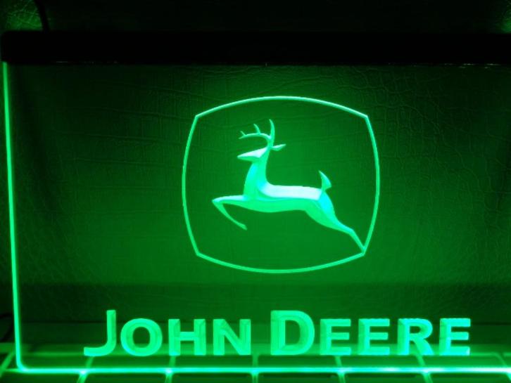 John Deere led decoratie reclame verlichting lamp tractor, Verzamelen, Merken en Reclamevoorwerpen, Nieuw, Lichtbak of (neon) lamp