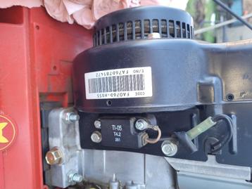 Te koop 2 verticuteermachines   beschikbaar voor biedingen
