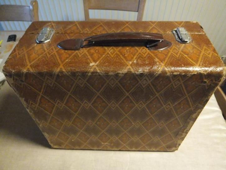 oude koffer, Antiek en Kunst, Curiosa en Brocante, Ophalen of Verzenden
