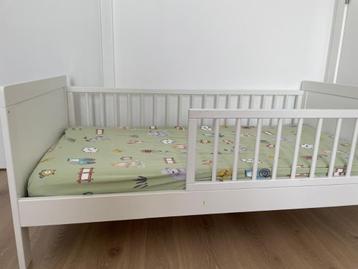 Te koop - Kinderbed Petite Amélie - Model met witte veren beschikbaar voor biedingen