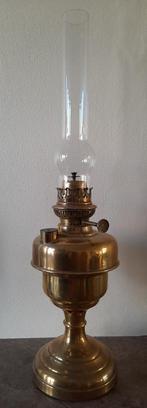 Lampe à pétrole avec verre en parfait état, Antiquités & Art, Antiquités | Éclairage, Enlèvement