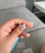Mini chanel oorbellen nieuw, Handtassen en Accessoires, Oorbellen, Verzenden, Nieuw, Zilver, Knopjes of Stekers