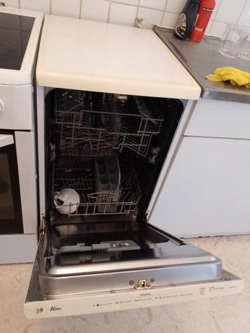 Candy Evospace 45 cm vaatwasser beschikbaar voor biedingen