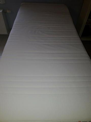 Matras 90x200 Ikea Matrand Latex vlekkeloos, Huis en Inrichting, Ophalen, Zo goed als nieuw