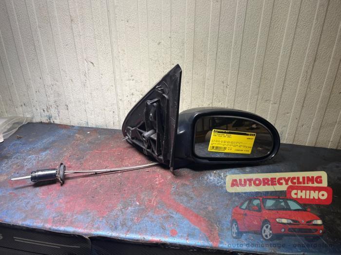 Buitenspiegel rechts van een Ford Focus, Auto-onderdelen, Spiegels, Ford, Gebruikt, 3 maanden garantie, Ophalen of Verzenden