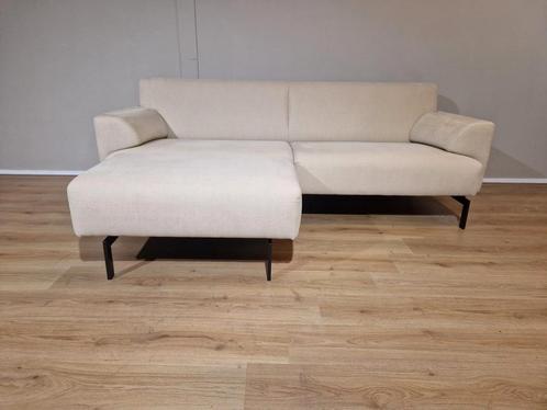 Showroommodel - Rolf Benz 310 - 4 Zits Bank + Hocker - Crème, Huis en Inrichting, Zetels | Zetels en Chaises Longues, Zo goed als nieuw