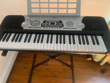 Clavier Keyboard Madison 54 touches, Neuf, Enlèvement, Avec pied, 61 touches