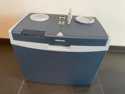 Mobicool T35 koelbox 12V of 220V, Caravans en Kamperen, Koelboxen, Zo goed als nieuw, Koelbox, Elektrisch, Ophalen