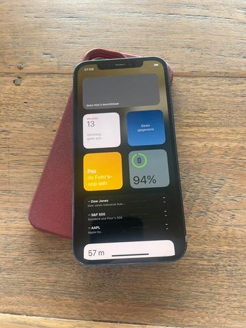 I phone 12 64 gb in perfecte staat. beschikbaar voor biedingen
