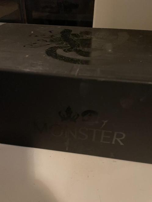 Kingdom death : Monster, Hobby en Vrije tijd, Gezelschapsspellen | Bordspellen, Zo goed als nieuw, Een of twee spelers, Drie of vier spelers