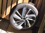 Jante peu roulée avec nouveau pneu 18 pouces Kia Niro, Auto-onderdelen, Banden en Velgen, Ophalen of Verzenden, Nieuw, 18 inch