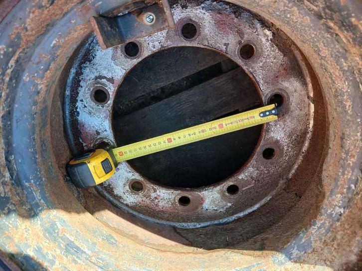 Michelin 18R19.5 XF Double X – band op stalen velg, Zakelijke goederen, Landbouw | Onderdelen | Banden, Velgen en Assen